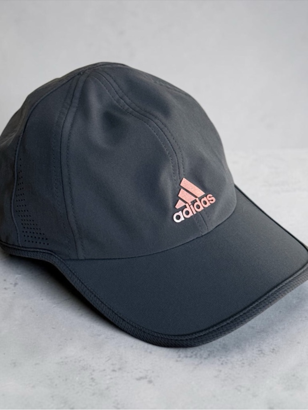 NWOT Adidas Women’s Grey Pink Baseball Cap with Pink Metallic Logo! One Size - Picture 3 of 12